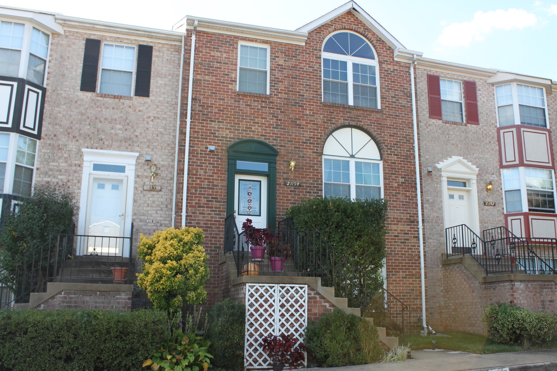 22154 Twinridge Sq, Sterling, VA