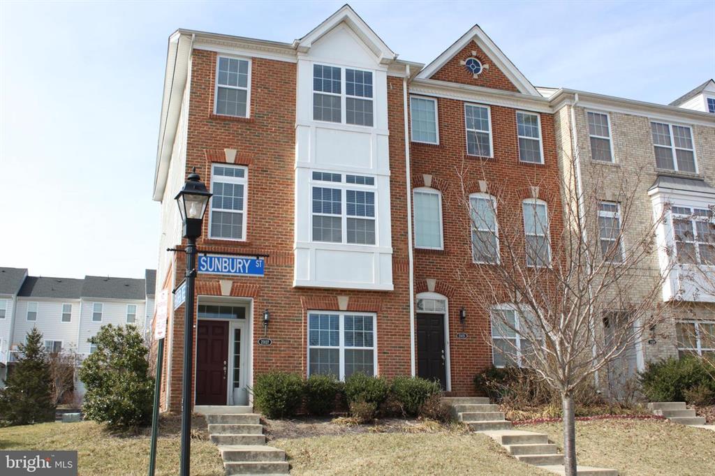 23127 Sunbury Street, Ashburn, VA